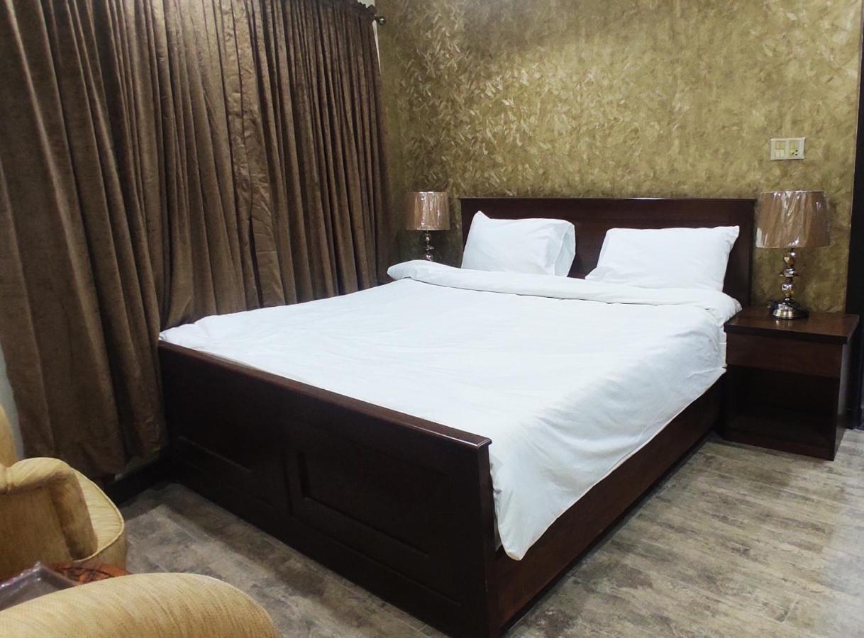 Hotel Daffodils Rawalpindi Exterior photo