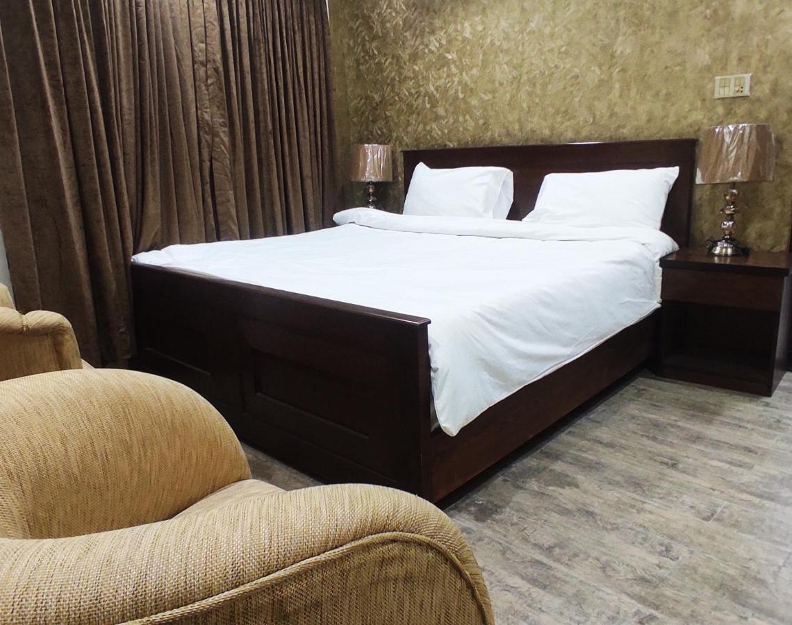Hotel Daffodils Rawalpindi Exterior photo
