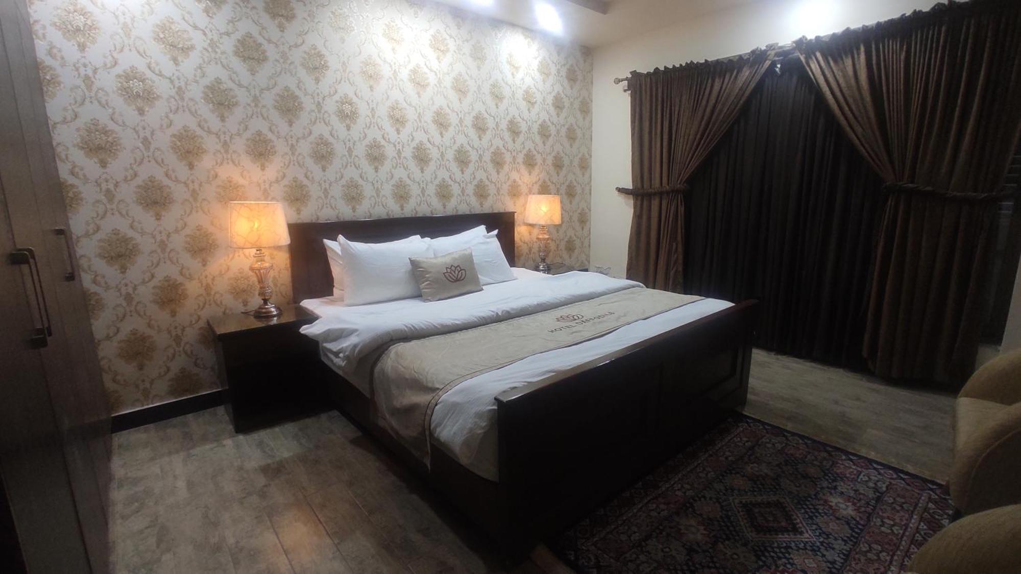 Hotel Daffodils Rawalpindi Exterior photo
